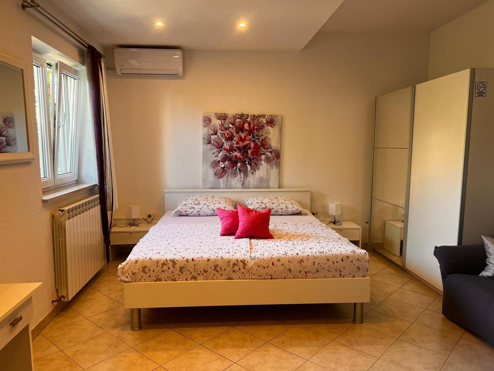 Toni777 Apartment Rovinj Exterior photo