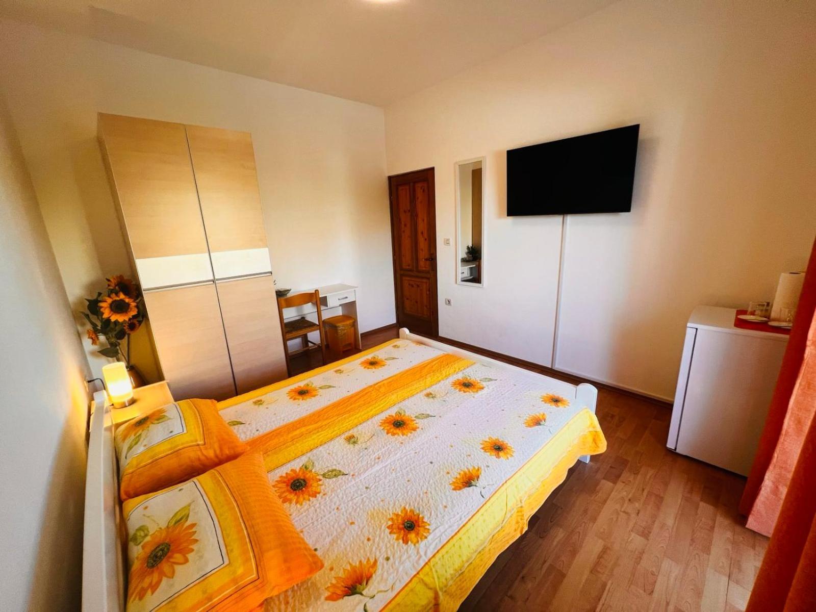 Toni777 Apartment Rovinj Exterior photo