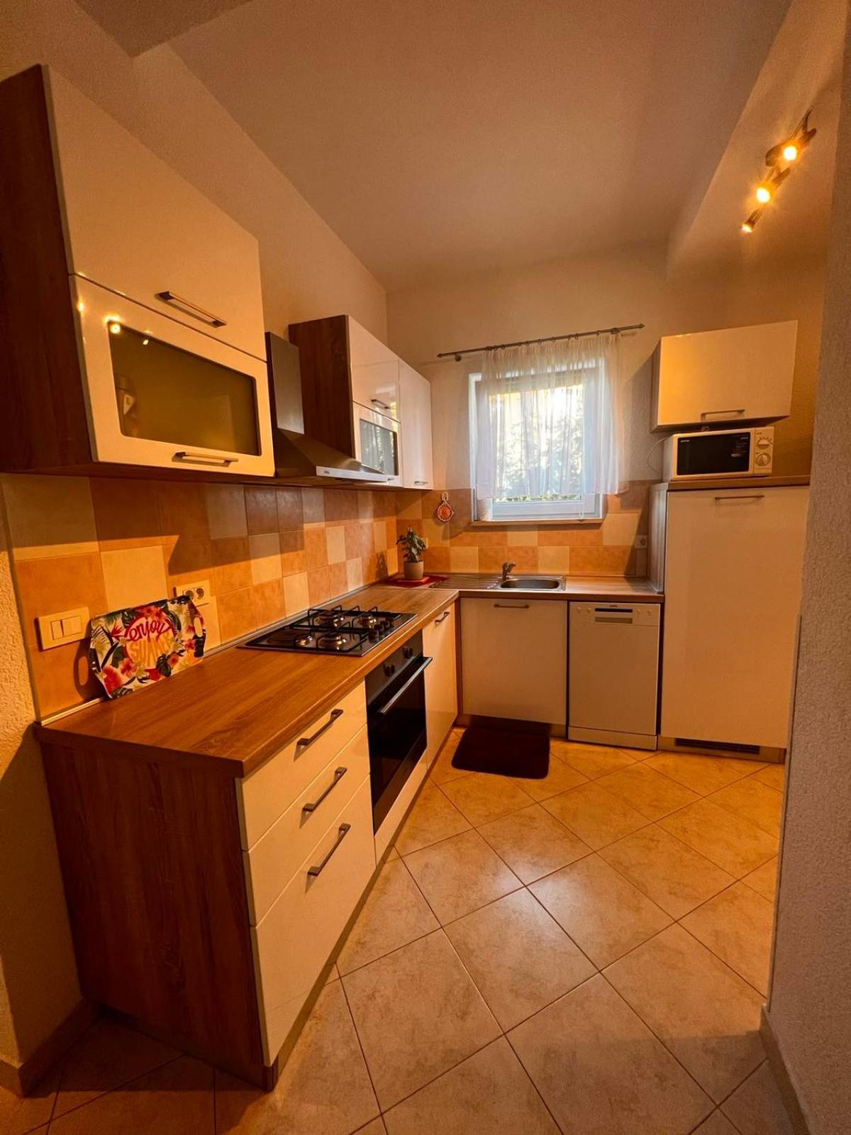 Toni777 Apartment Rovinj Exterior photo
